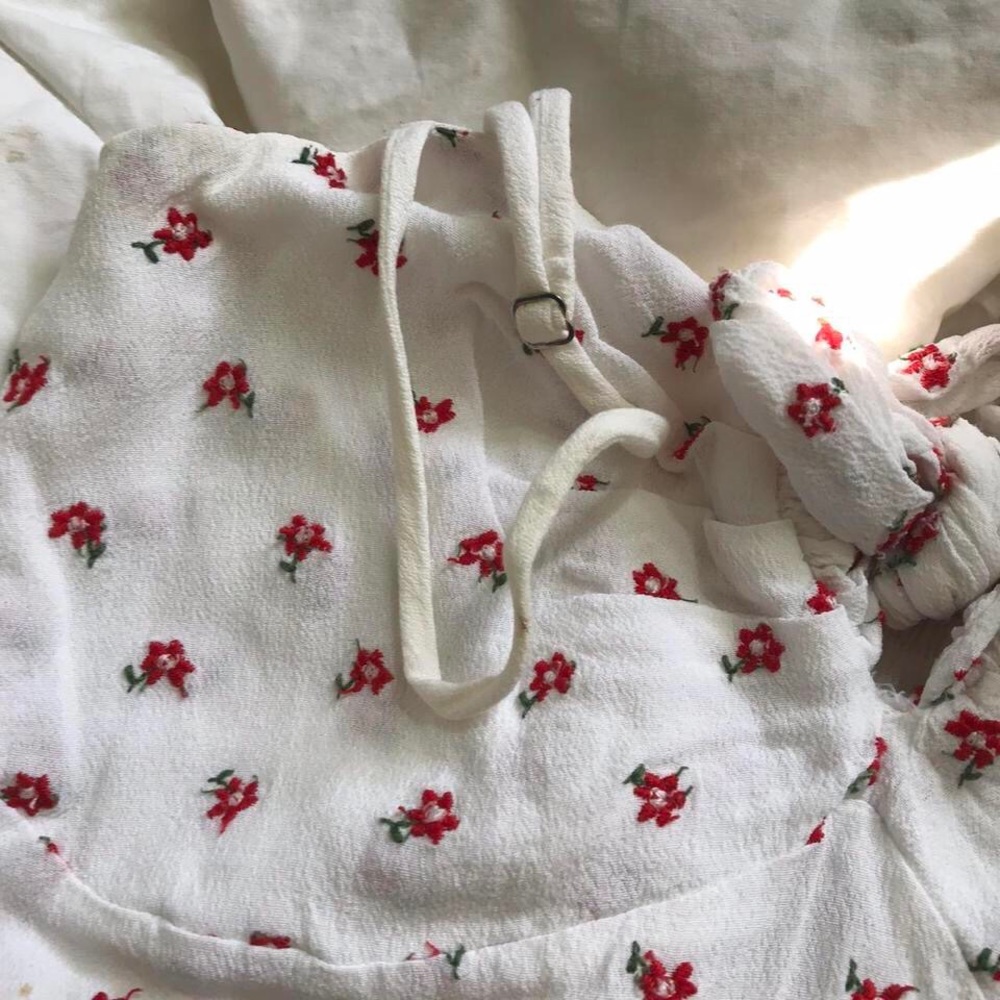 John Galt/Brandy Melville Sasha Tank - Picture 5 of 7